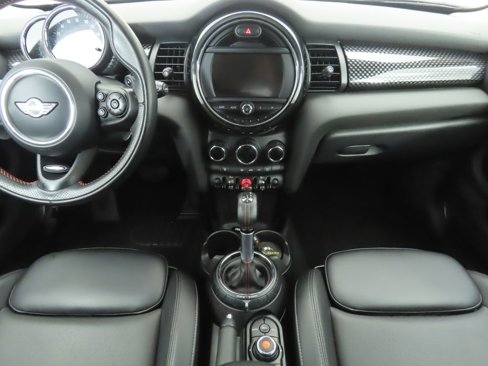 Used 2017 MINI Cooper S image 13