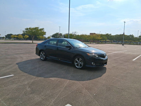 Used 2012 Toyota Camry SE image 8