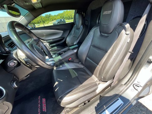 Used 2010 Chevrolet Camaro SS w/ RS Package image 15