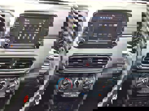 Used 2020 Hyundai Kona SE image 15