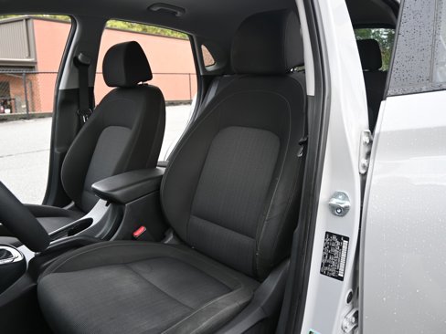 Used 2023 Hyundai Kona SEL w/ Cargo Package image 19