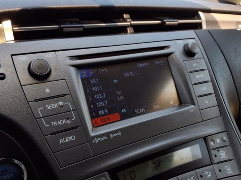 Used 2012 Toyota Prius Plug-In Hybrid image 7