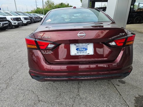Used 2023 Nissan Altima 2.5 SV image 5