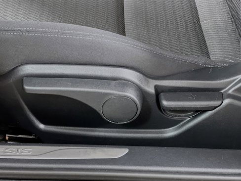 Used 2014 Hyundai Genesis 2.0T image 16