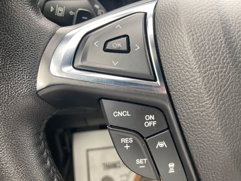 Used 2021 Ford Edge Titanium w/ Equipment Group 301A image 26