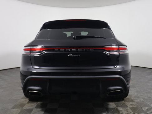 New 2024 Porsche Macan image 6
