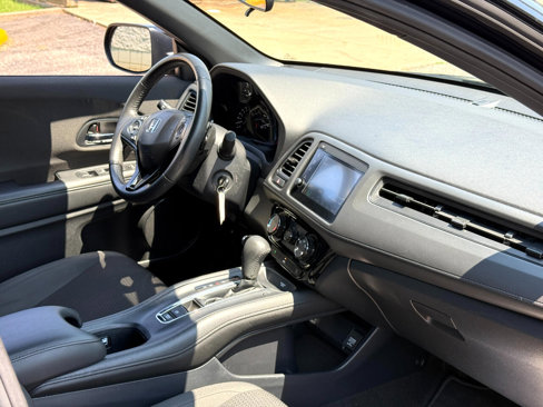 Used 2019 Honda HR-V Sport image 18