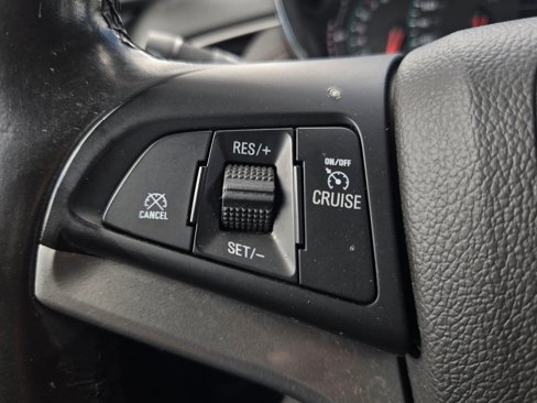 Used 2020 Chevrolet Trax LT w/ Driver Confidence Package image 24
