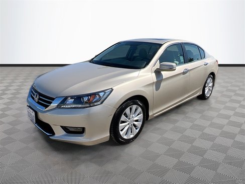 Used 2014 Honda Accord EX image 3