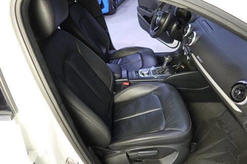 Used 2018 Audi A3 2.0T Premium image 13