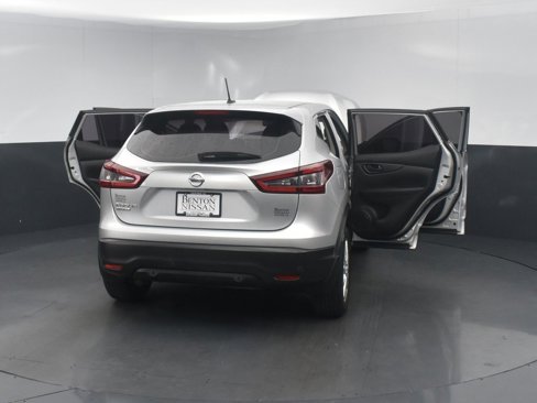 Used 2020 Nissan Rogue Sport S w/ Appearance Package image 26