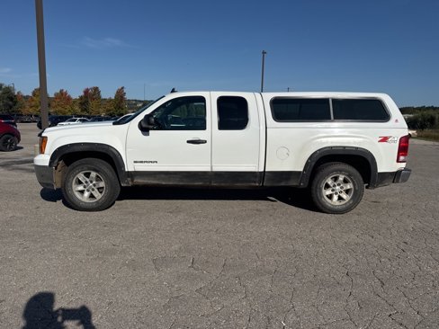 Used 2010 GMC Sierra 1500 SLE w/ Power Pack Plus image 2