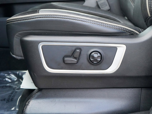 Used 2021 RAM 1500 Laramie image 22