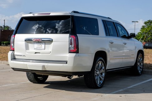 Used 2015 GMC Yukon XL Denali w/ Premium Package image 8
