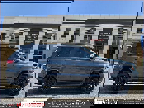 Used 2018 Jeep Grand Cherokee Altitude image 7