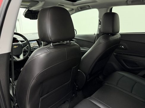 Used 2019 Chevrolet Trax Premier image 29