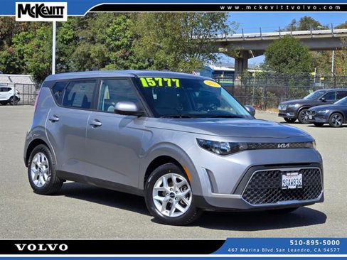 Used 2023 Kia Soul LX w/ LX Technology Package image 1