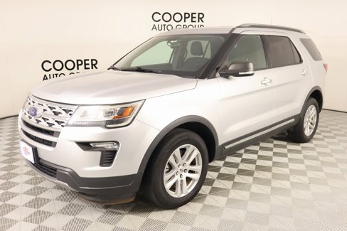 Used 2019 Ford Explorer XLT w/ Equipment Group 201A image 9
