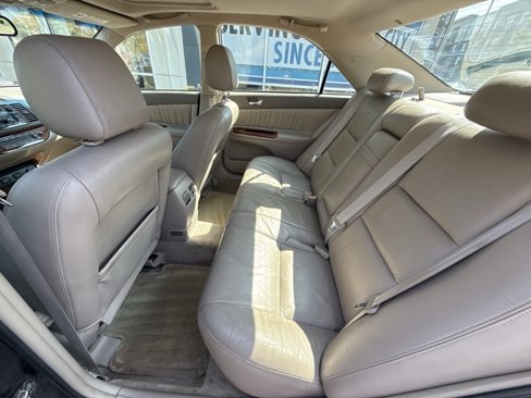 Used 2003 Toyota Camry XLE image 6