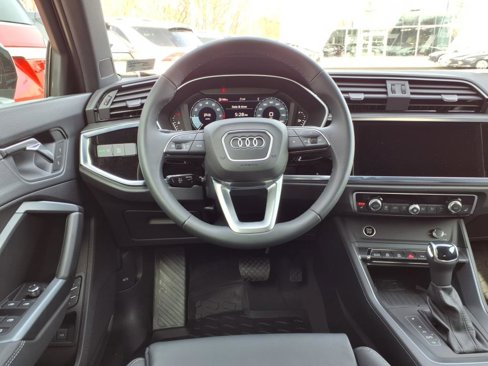 New 2025 Audi Q3 2.0T Premium image 12