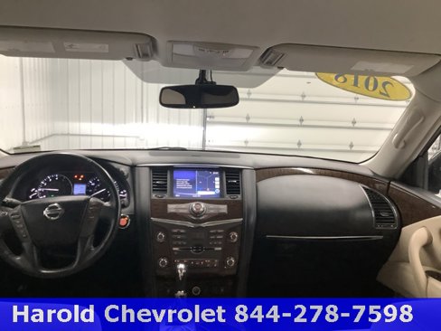 Used 2018 Nissan Armada SV image 12