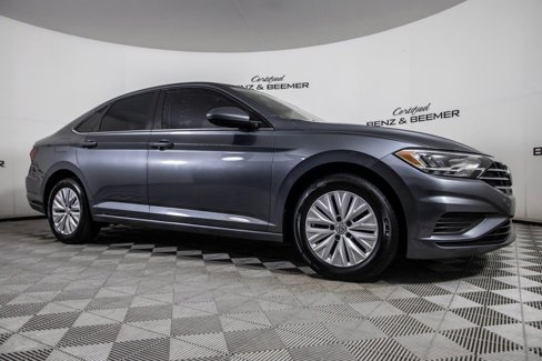 Used 2019 Volkswagen Jetta S image 3