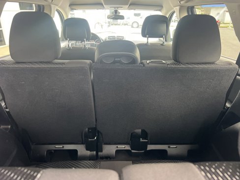 Used 2018 Dodge Journey SE w/ Blacktop Package image 18