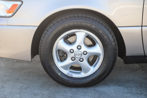 Used 1997 Lexus ES 330 image 9