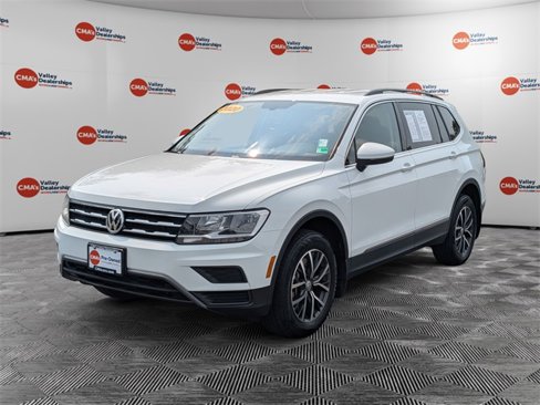 Used 2020 Volkswagen Tiguan SE image 1