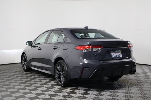 Used 2025 Toyota Corolla SE image 6