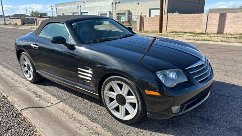 Used 2005 Chrysler Crossfire Limited image 4