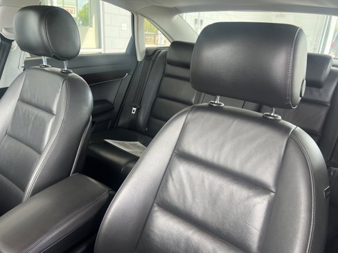 Used 2010 Audi A6 3.2 Premium image 17