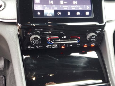 New 2025 Jeep Grand Cherokee Laredo X image 23