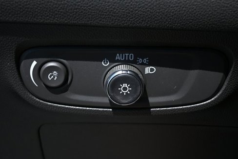 Used 2024 Buick Encore GX Preferred image 18