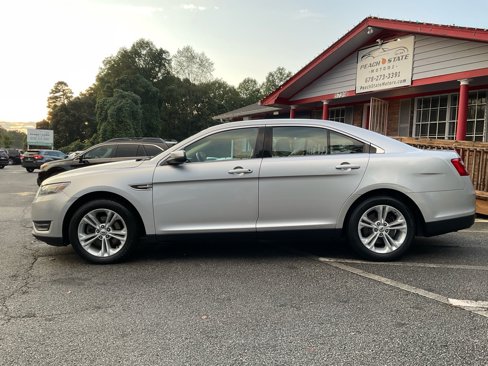 Used 2013 Ford Taurus SEL image 8