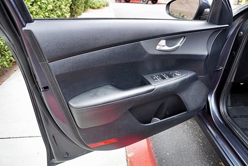 Used 2019 Kia Forte LXS image 21