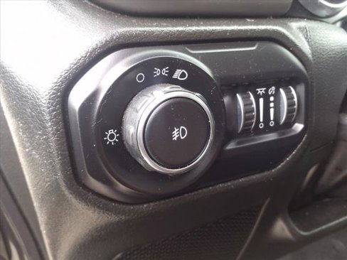 Used 2022 Jeep Wrangler Unlimited Sport image 12