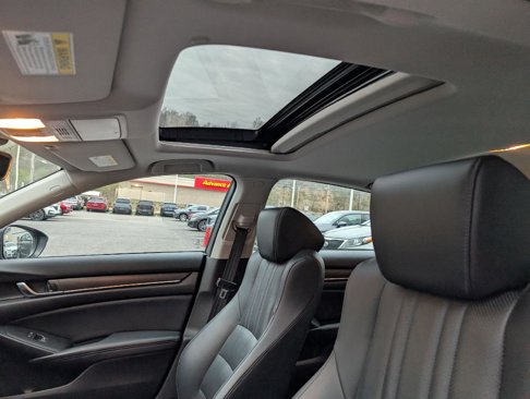 Used 2018 Honda Accord EX-L image 13