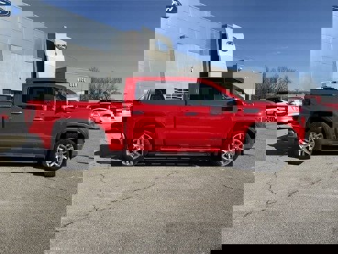 Used 2019 GMC Sierra 1500 SLT w/ SLT Premium Package image 4