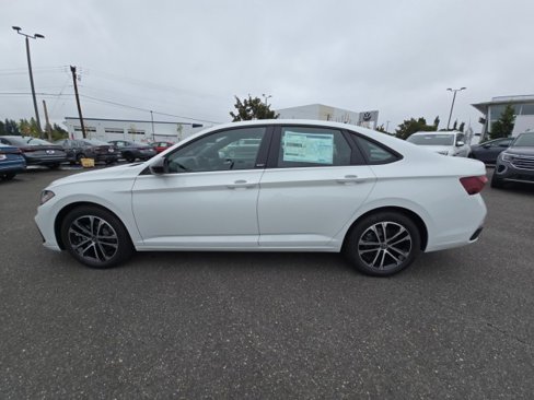 New 2025 Volkswagen Jetta Sport image 7
