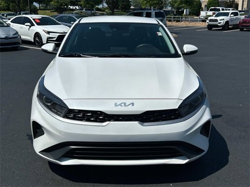 Used 2024 Kia Forte LXS w/ LXS Technology Package image 9