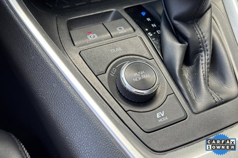 Used 2022 Toyota RAV4 XLE Premium image 33
