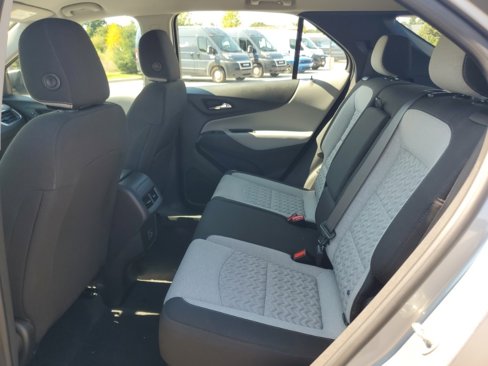 Used 2024 Chevrolet Equinox LS w/ Driver Confidence II Package image 28