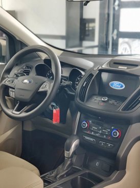 Used 2018 Ford Escape SE w/ SE Sync 3 Package image 16
