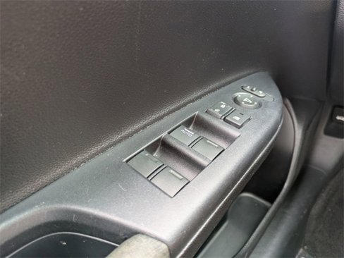 Used 2017 Honda Accord LX image 25