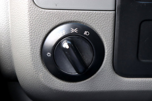 Used 2015 Nissan NV 2500 SV image 29