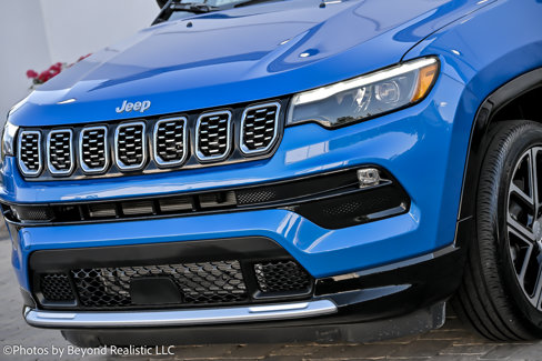 Used 2024 Jeep Compass Limited w/ Elite Group image 11