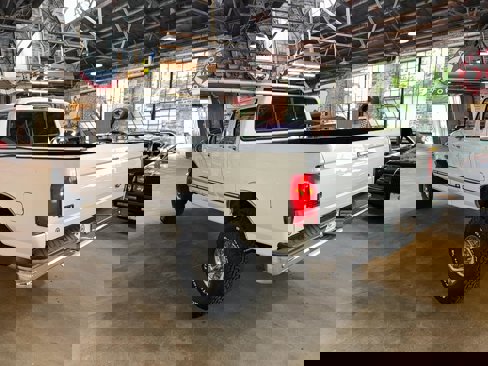 Used 1997 Ford F350 XLT image 5
