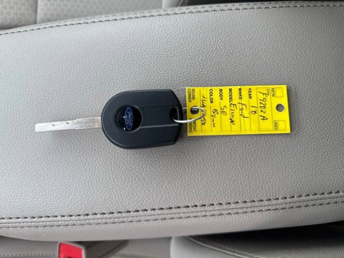 Used 2018 Ford Escape SE image 26