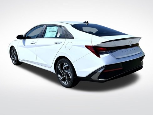 New 2025 Hyundai Elantra Sport image 8